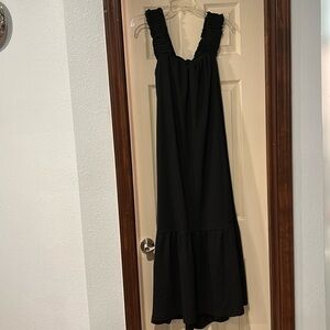 VICI Black Maxi Dress CutOut Back With Bow Small